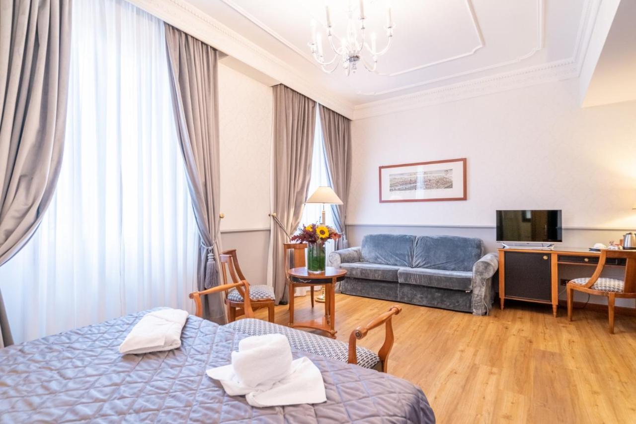 Strozzi Palace Florencia